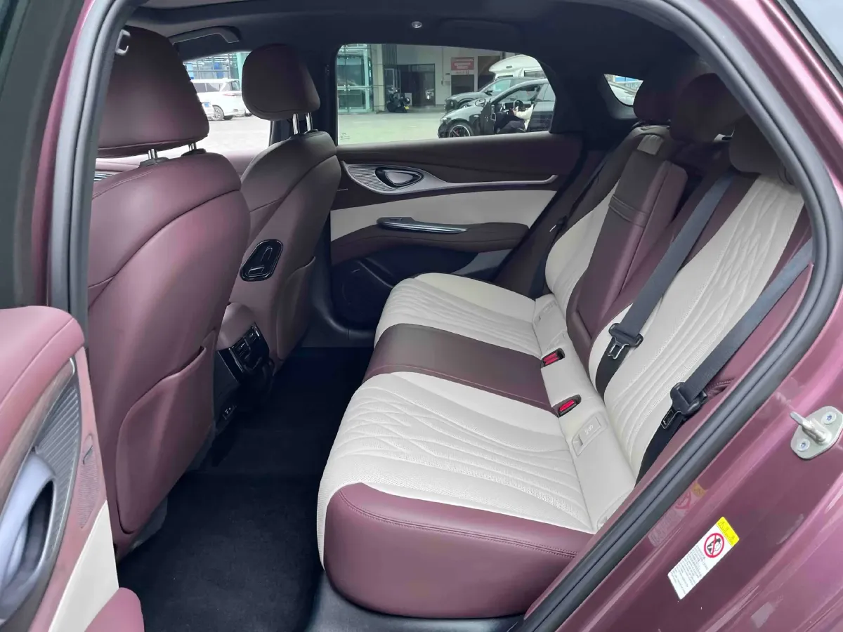 2023 BYD Seal 1.5T 139HP L4 E-CVT PHEV 17.6KWH,autocango,china used car exporter,china ev exporter,chinese used car exporter,chinese used ev exporter