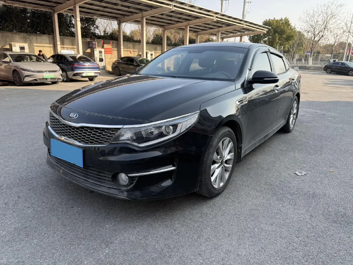 2016 Kia K5 2.0L 161HP L4 6AT,autocango,china used car exporter,china ev exporter,chinese used car exporter,chinese used ev exporter