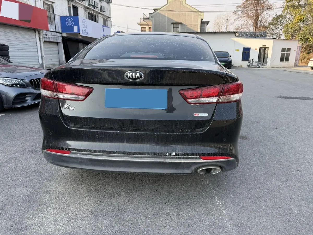 2016 Kia K5 2.0L 161HP L4 6AT,autocango,china used car exporter,china ev exporter,chinese used car exporter,chinese used ev exporter