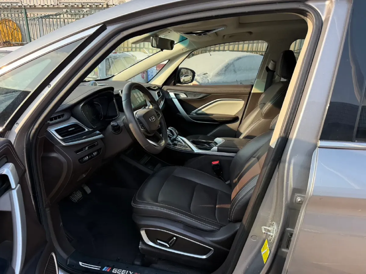 2021 Geely JiaJi 1.8T 184HP L4 7DCT,autocango,china used car exporter,china ev exporter,chinese used car exporter,chinese used ev exporter