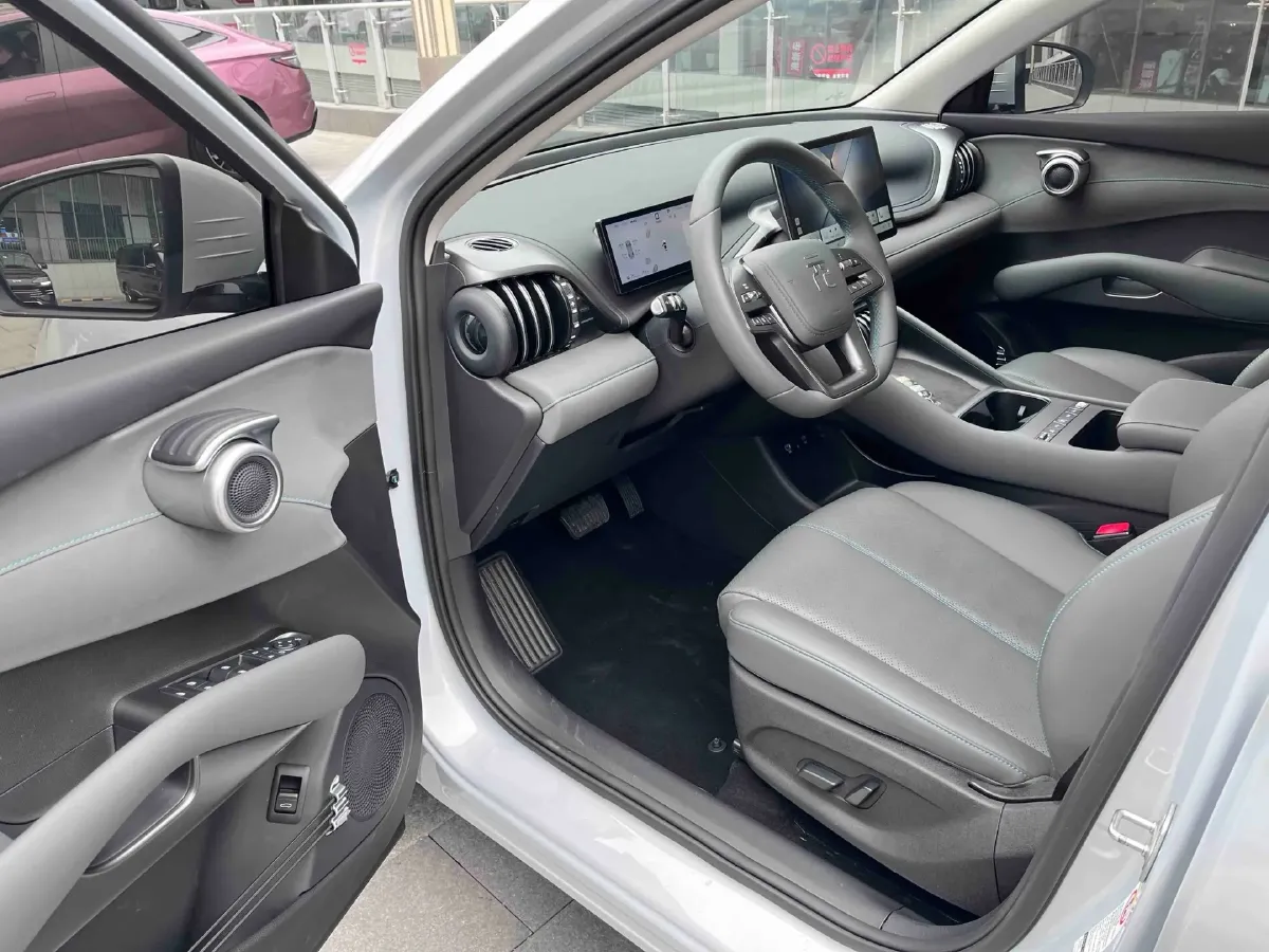 2025 BYD Yuan Plus BEV 60.48KWH,autocango,china used car exporter,china ev exporter,chinese used car exporter,chinese used ev exporter