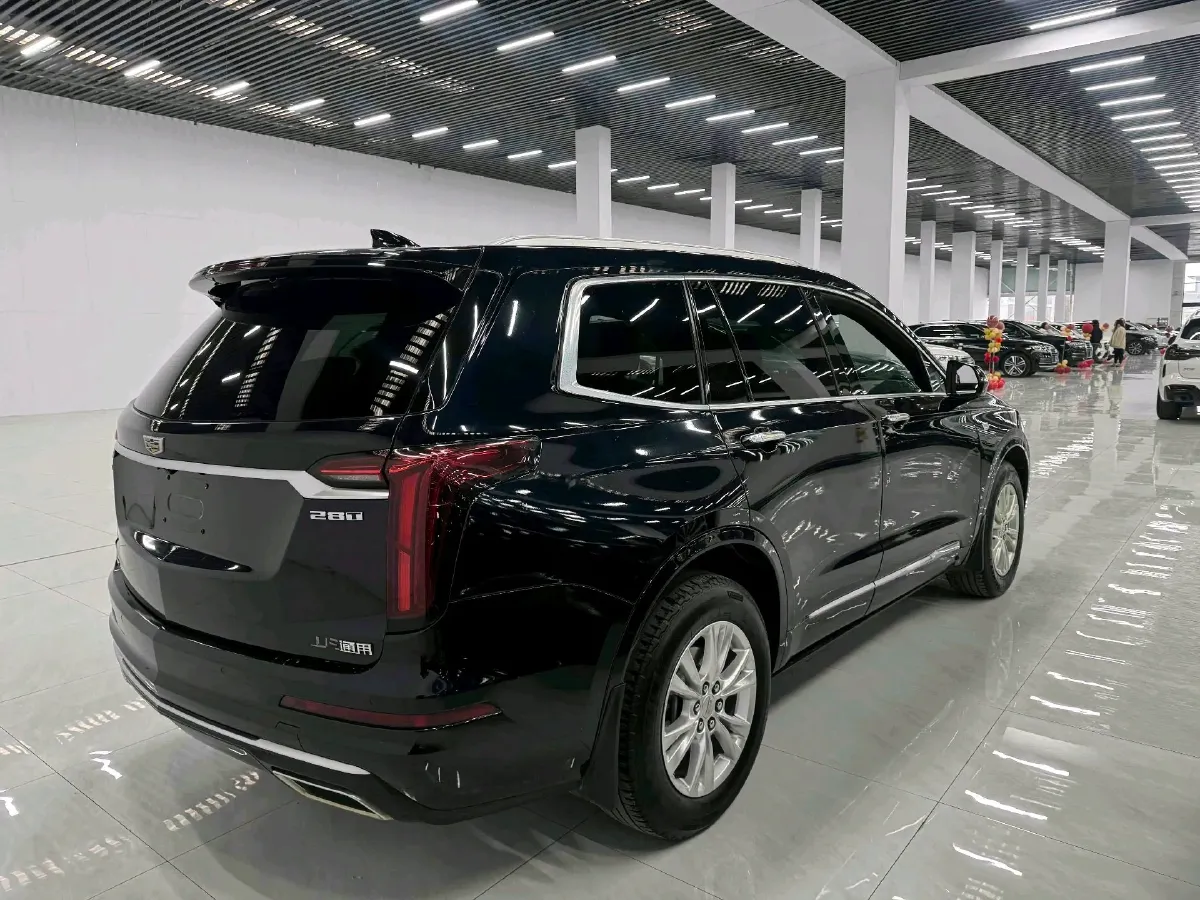 2021 Cadillac XT6 2.0T 237HP L4 9AT,autocango,china used car exporter,china ev exporter,chinese used car exporter,chinese used ev exporter
