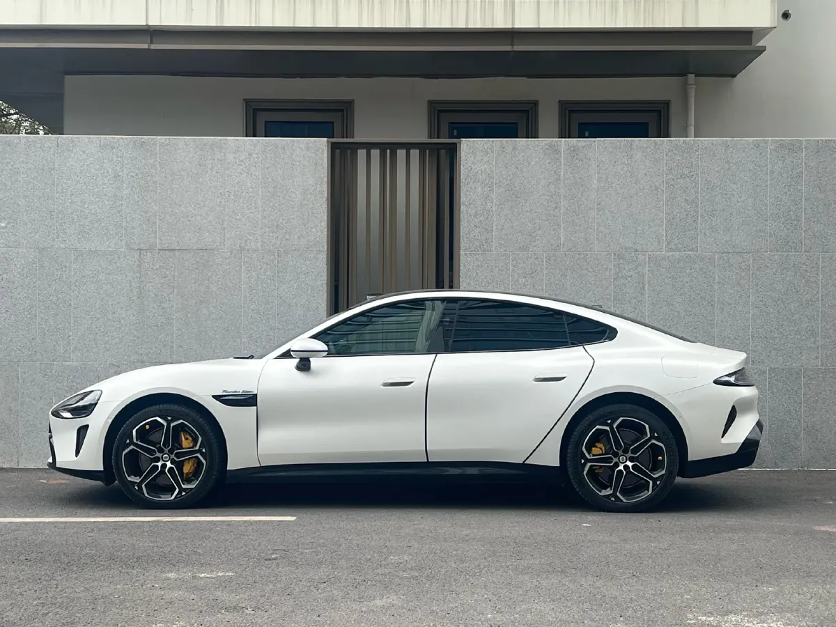 2024 MI SU7 BEV 101KWH,autocango,china used car exporter,china ev exporter,chinese used car exporter,chinese used ev exporter