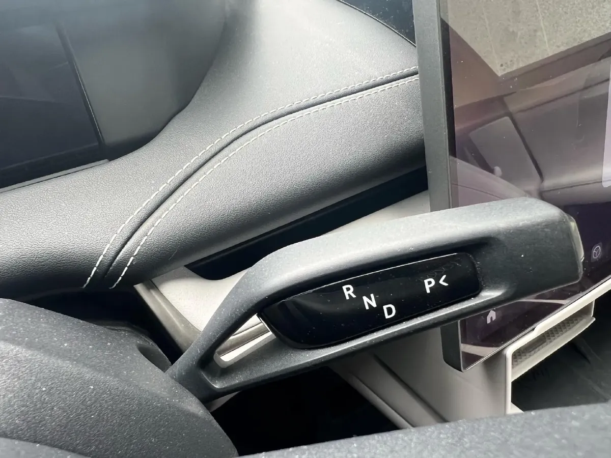 2024 MI SU7 BEV 101KWH,autocango,china used car exporter,china ev exporter,chinese used car exporter,chinese used ev exporter