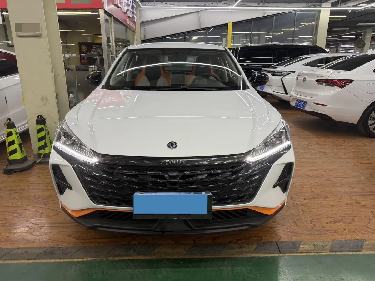 2023 DongFeng Aeolus YiXuan 1.5L 125HP L4 6DCT,autocango,china used car exporter,china ev exporter,chinese used car exporter,chinese used ev exporter