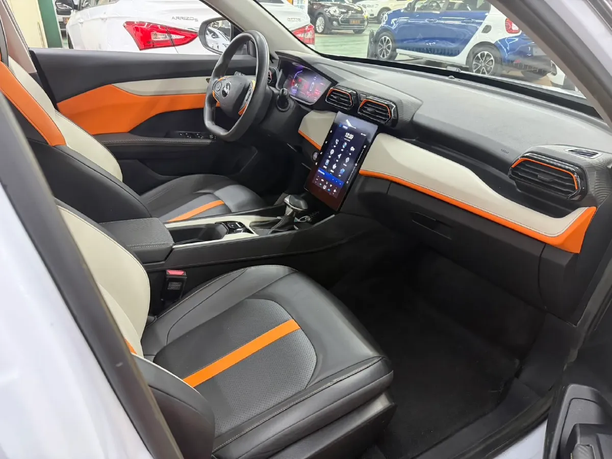 2023 DongFeng Aeolus YiXuan 1.5L 125HP L4 6DCT,autocango,china used car exporter,china ev exporter,chinese used car exporter,chinese used ev exporter