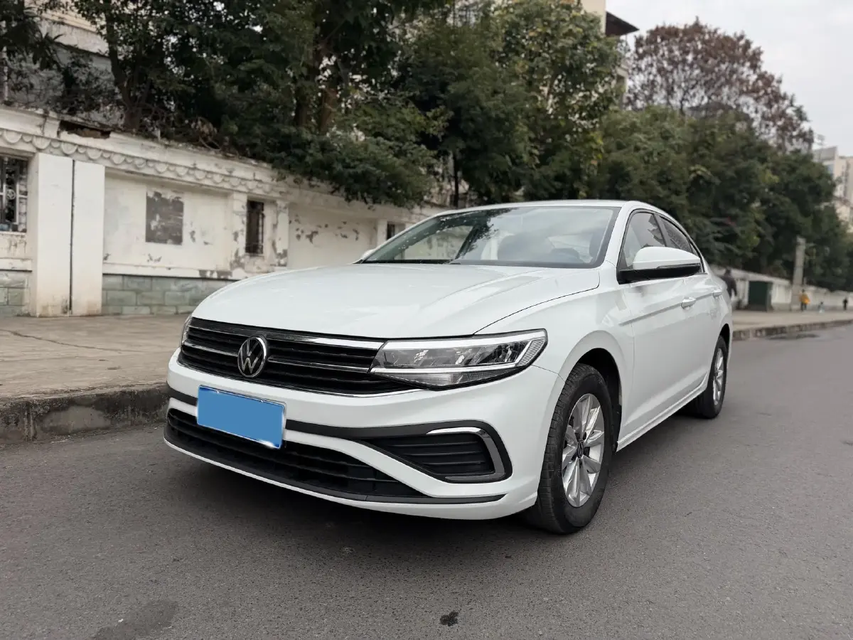 2023 Volkswagen Bora 1.2T 116HP L4 7DCT