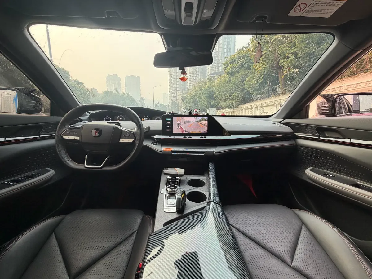 2022 ChangAn UNI-V 1.5T 188HP L4 7DCT,autocango,china used car exporter,china ev exporter,chinese used car exporter,chinese used ev exporter