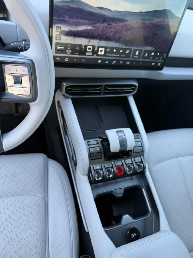 2025 FangChengBao Tai 3 BEV,autocango,china used car exporter,china ev exporter,chinese used car exporter,chinese used ev exporter