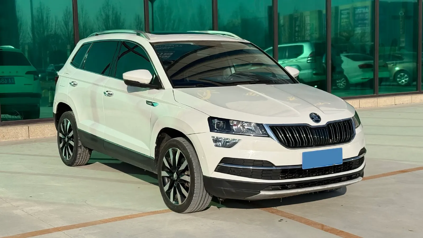 2021 Skoda Karoq 1.4T 150HP L4 7DCT,autocango,china used car exporter,china ev exporter,chinese used car exporter,chinese used ev exporter
