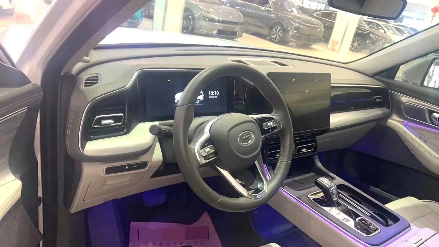 2022 GAC Trumpchi GS8 2.0T 252HP L4 8AT,autocango,china used car exporter,china ev exporter,chinese used car exporter,chinese used ev exporter