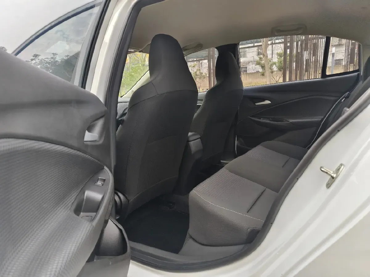 2021 Chevrolet Cavalier 1.0T 125HP L3 6AT,autocango,china used car exporter,china ev exporter,chinese used car exporter,chinese used ev exporter