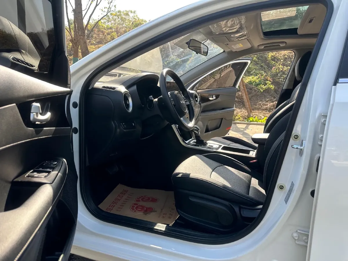 2021 Kia K3 1.5L 115HP L4 CVT,autocango,china used car exporter,china ev exporter,chinese used car exporter,chinese used ev exporter