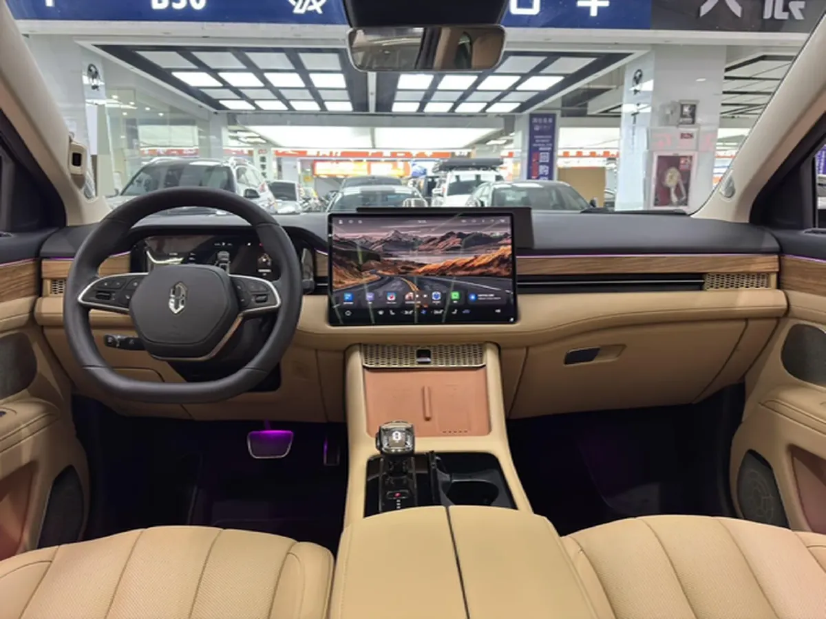 2022 Volvo S60 2.0T 197HP L4 8AT,autocango,china used car exporter,china ev exporter,chinese used car exporter,chinese used ev exporter