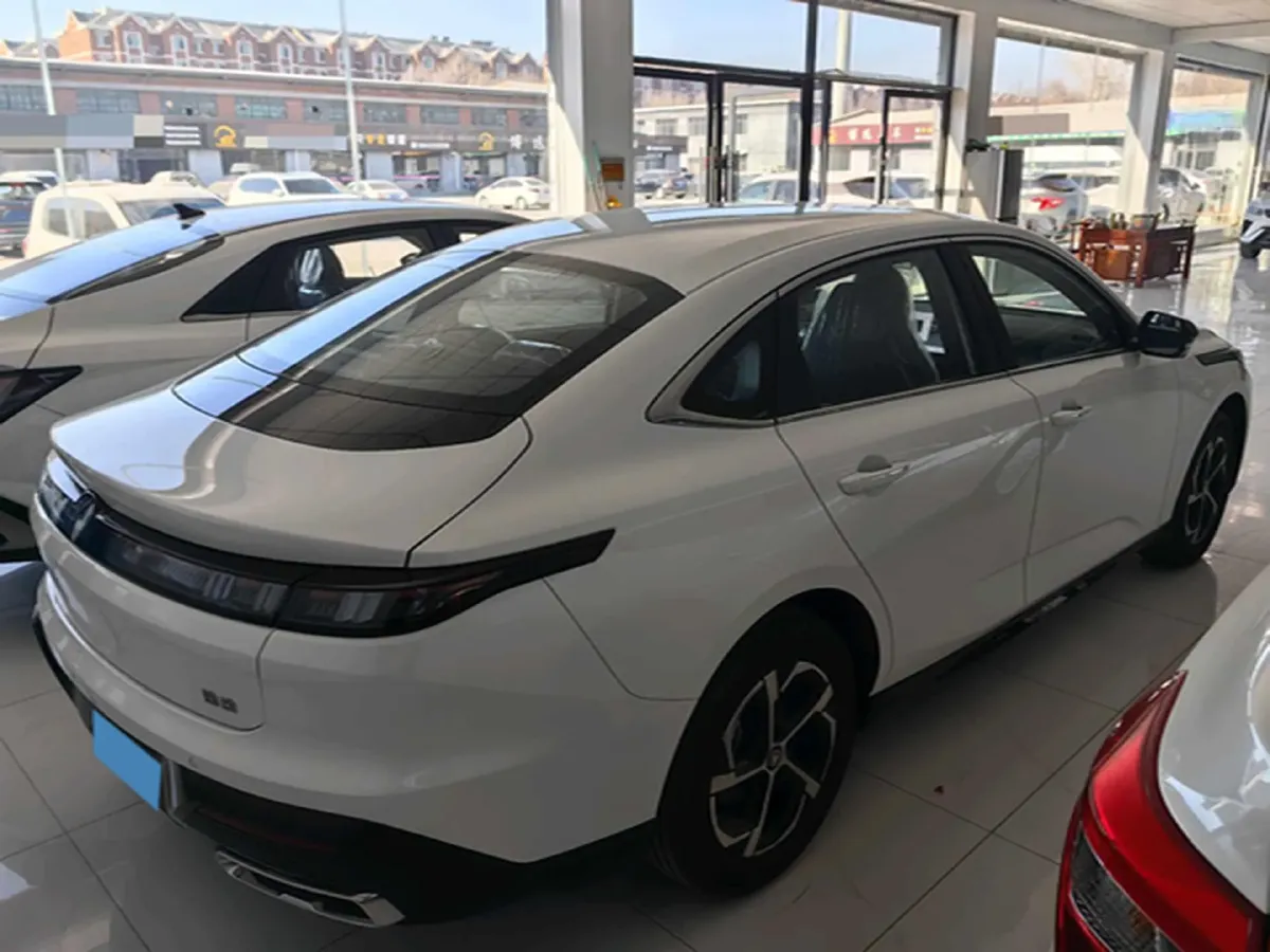 2026 ChangAn Eado 1.5T 192HP L4 7DCT,autocango,china used car exporter,china ev exporter,chinese used car exporter,chinese used ev exporter