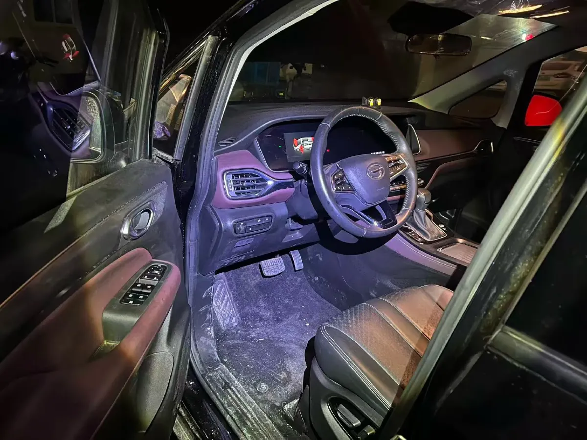 2021 GAC Trumpchi M6 1.5T 169HP L4 7DCT,autocango,china used car exporter,china ev exporter,chinese used car exporter,chinese used ev exporter