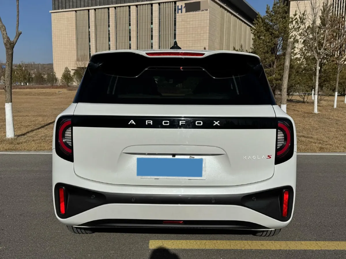 2024 ARCFOX KAOLA S BEV 58.8KWH,autocango,china used car exporter,china ev exporter,chinese used car exporter,chinese used ev exporter