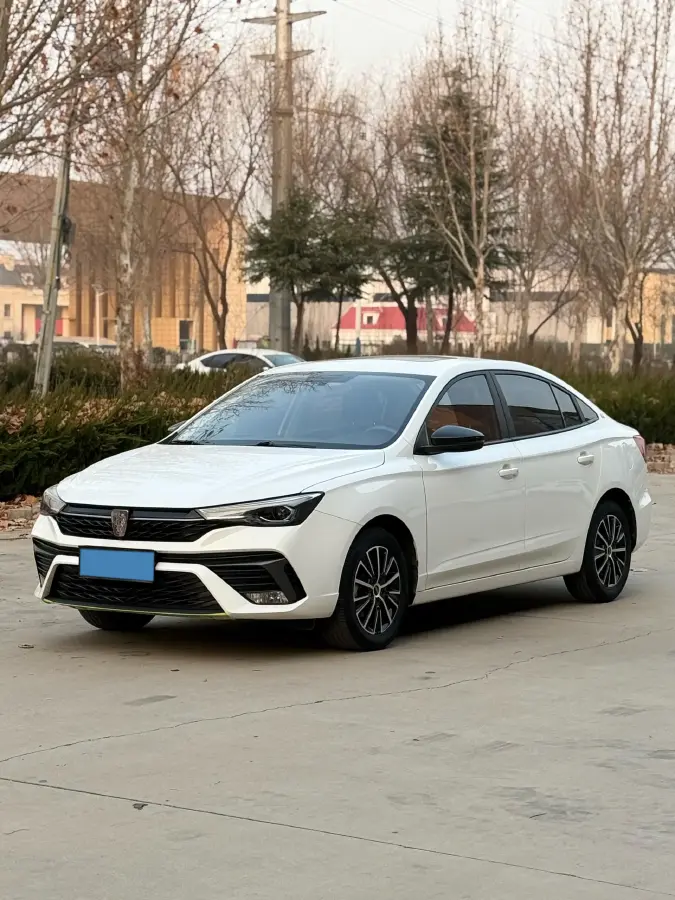 2021 Roewe i5 1.5L 120HP L4 CVT