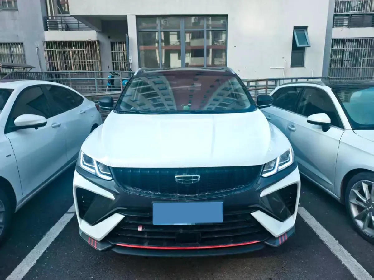 2023 Geely Coolray 1.5T 181HP L4 7DCT,autocango,china used car exporter,china ev exporter,chinese used car exporter,chinese used ev exporter