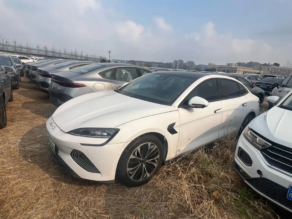 2023 BYD Seal BEV 61.4KWH