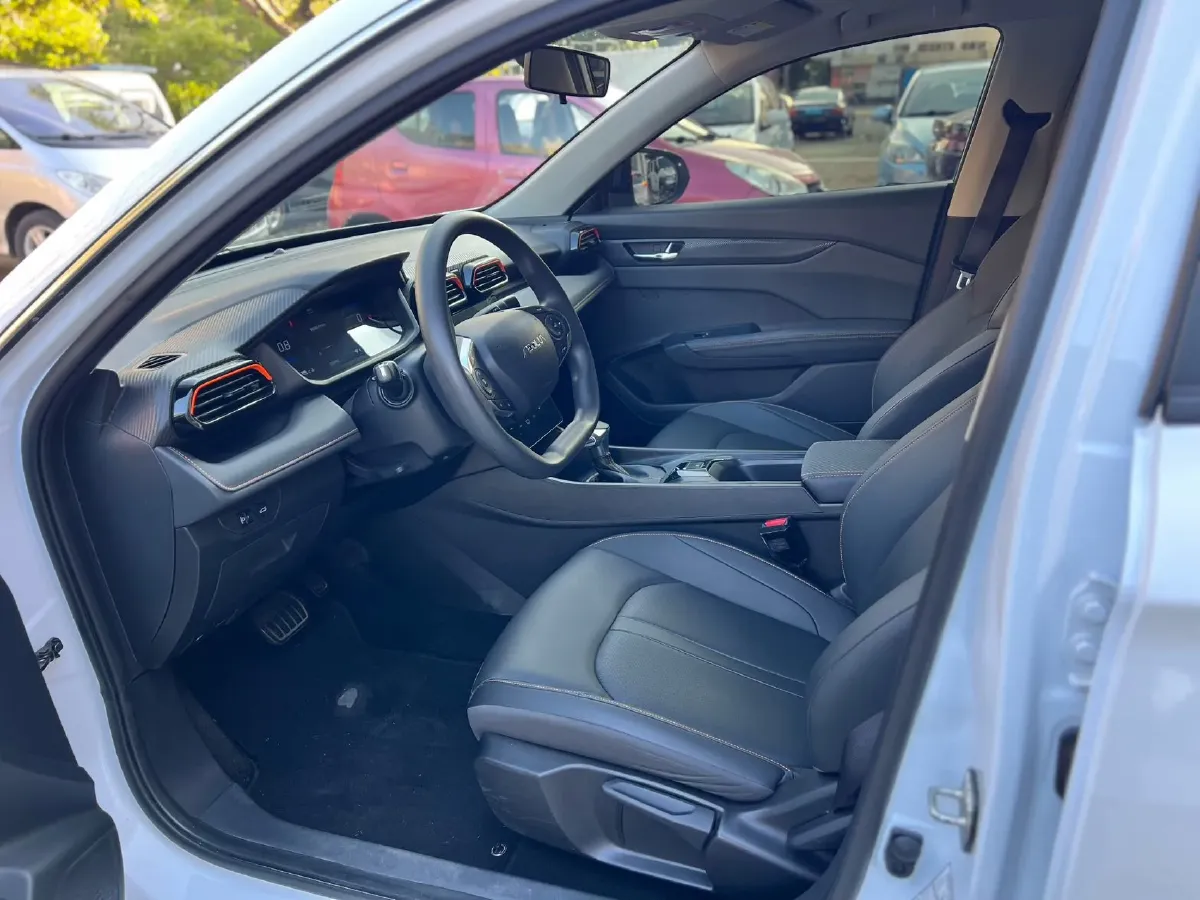 2024 DongFeng Aeolus YiXuan 1.5L 125HP L4 6DCT,autocango,china used car exporter,china ev exporter,chinese used car exporter,chinese used ev exporter