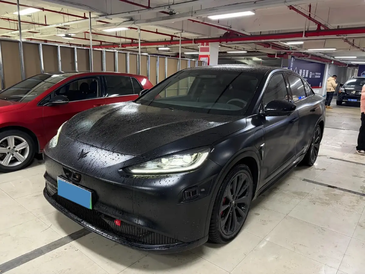 2023 ARCFOX αS BEV 74.5KWH