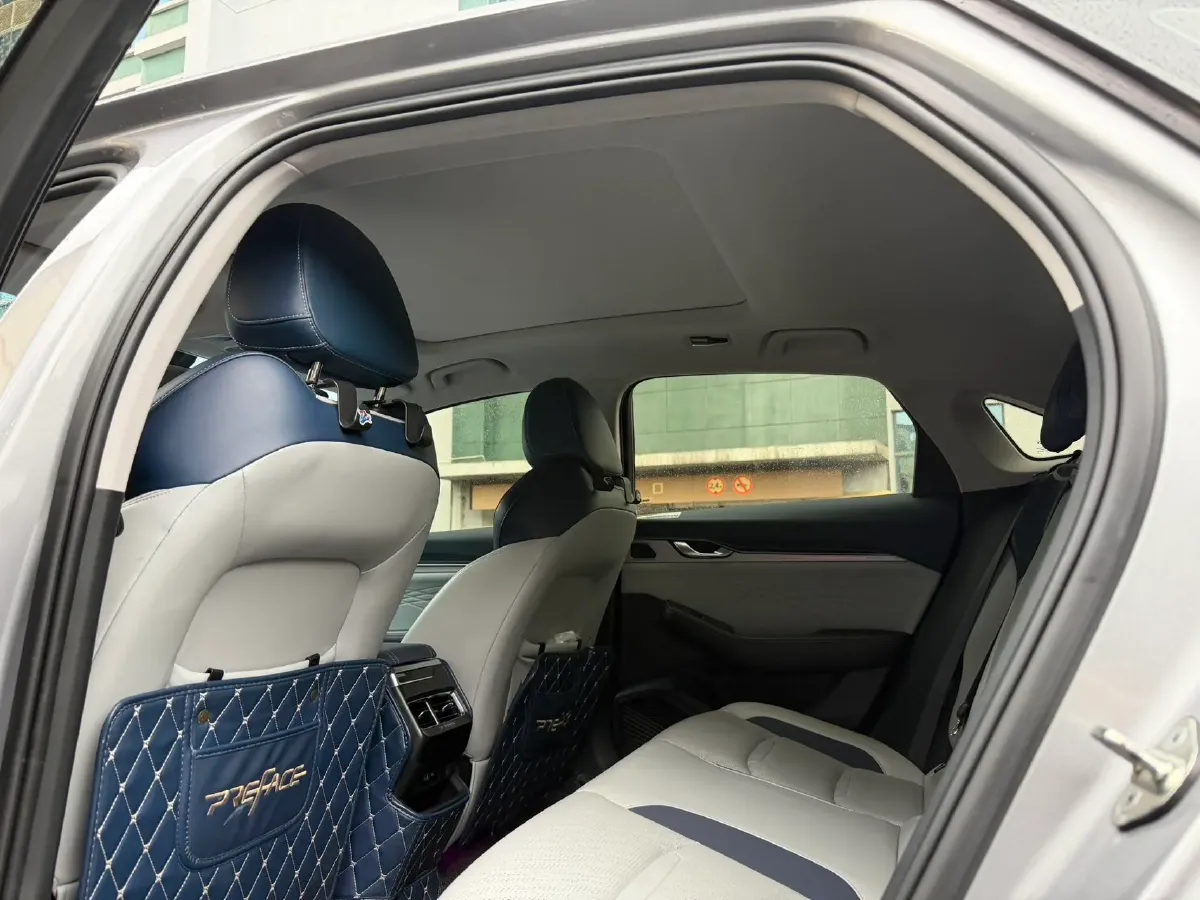 2021 Geely Preface 2.0T 190HP L4 7DCT,autocango,china used car exporter,china ev exporter,chinese used car exporter,chinese used ev exporter