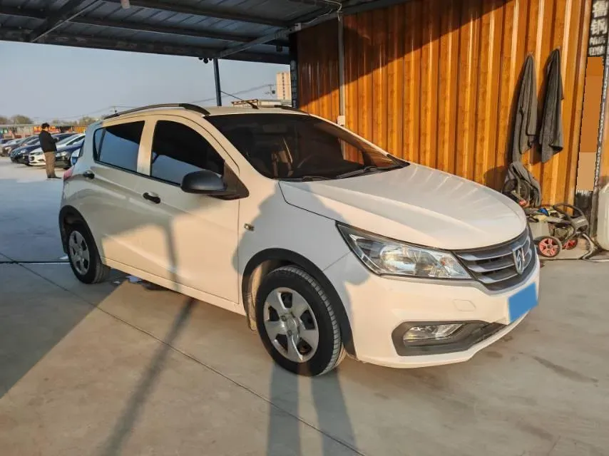 2016 BaoJun 310 1.2L 82HP L4 5MT,autocango,china used car exporter,china ev exporter,chinese used car exporter,chinese used ev exporter