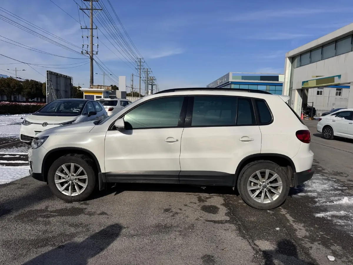 2017 Haval H9 2.0T 190HP L4 8AT,autocango,china used car exporter,china ev exporter,chinese used car exporter,chinese used ev exporter