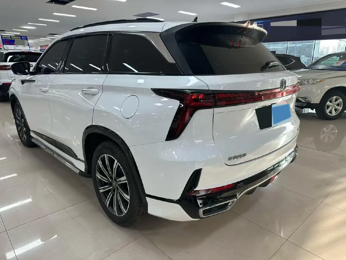 2023 ChangAn CS75 Plus 1.5T 188HP L4 8AT,autocango,china used car exporter,china ev exporter,chinese used car exporter,chinese used ev exporter