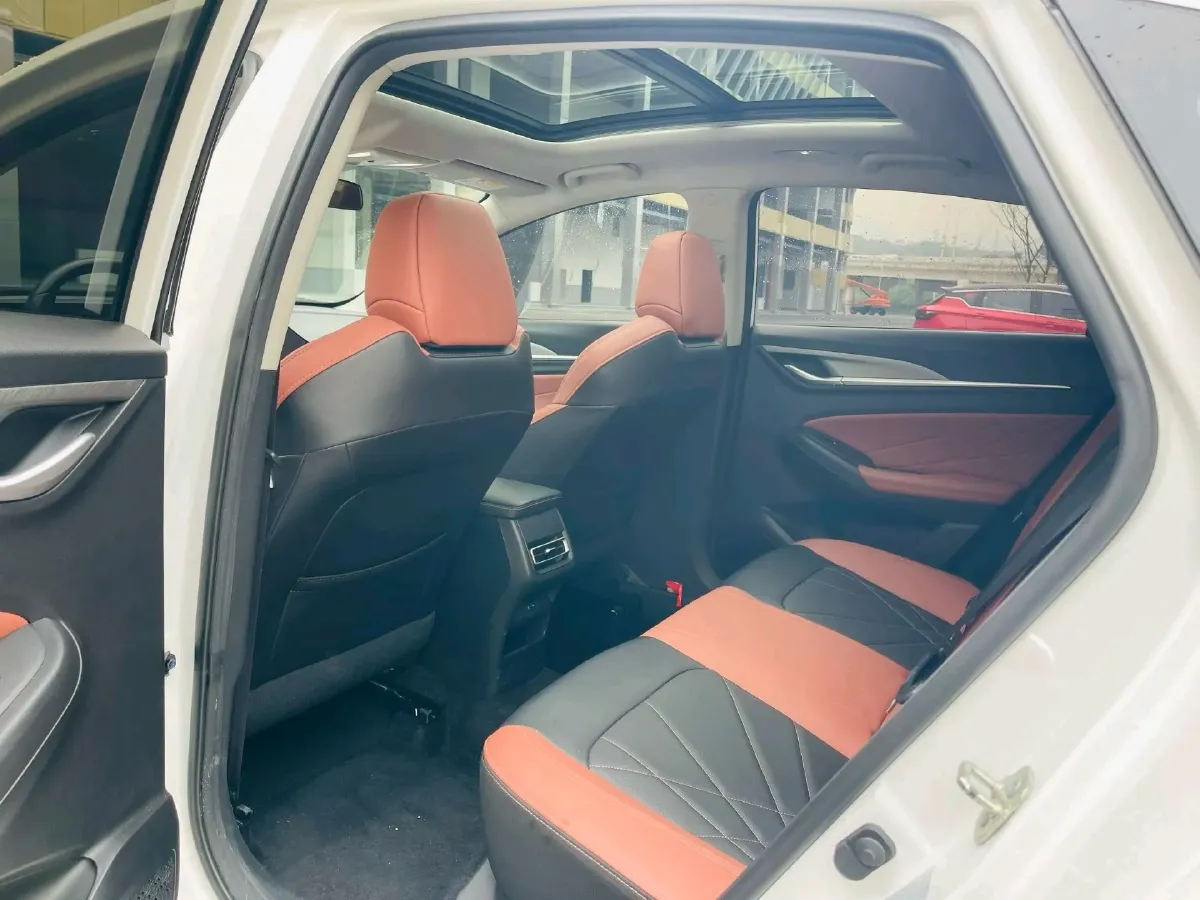 2021 ChangAn Eado 1.4T 160HP L4 7DCT,autocango,china used car exporter,china ev exporter,chinese used car exporter,chinese used ev exporter