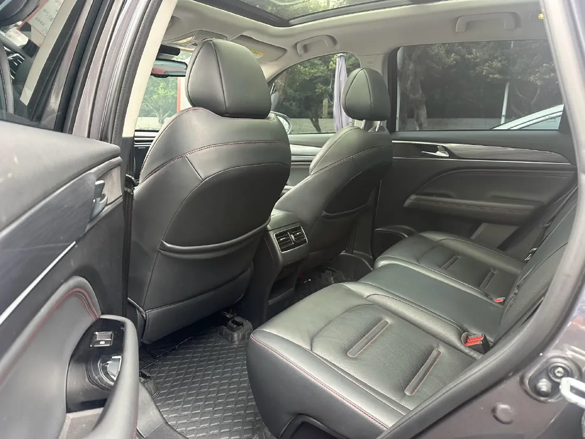 2021 GAC Trumpchi GS4 Plus 2.0T 252HP L4 6AT,autocango,china used car exporter,china ev exporter,chinese used car exporter,chinese used ev exporter