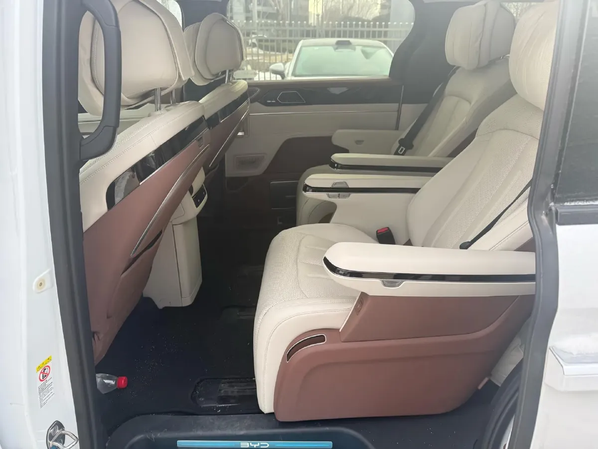 2025 BYD Xia 1.5T 156HP L4 E-CVT PHEV 36.6KWH,autocango,china used car exporter,china ev exporter,chinese used car exporter,chinese used ev exporter