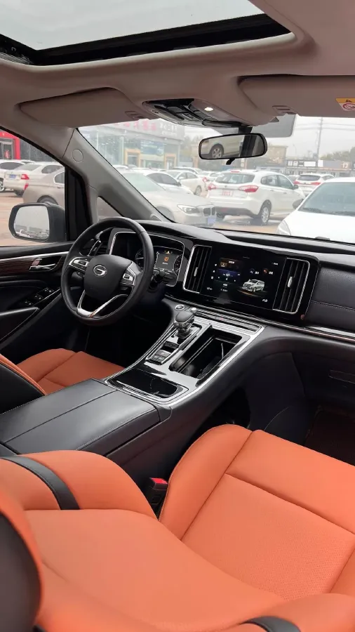 2021 GAC Trumpchi M8 2.0T 252HP L4 8AT,autocango,china used car exporter,china ev exporter,chinese used car exporter,chinese used ev exporter