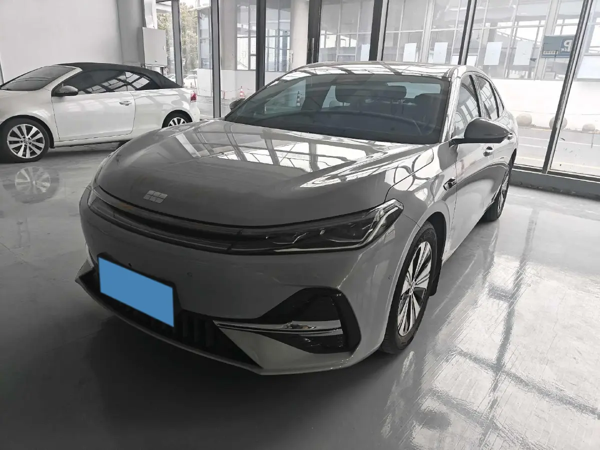 2025 Geely Galaxy A7 1.5L 112HP L4 1DHT PHEV