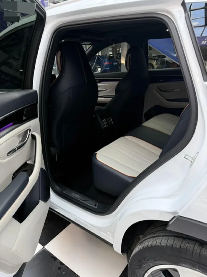 2021 Geely JiaJi 1.5T 177HP L3 7DCT PHEV 11.3KWH,autocango,china used car exporter,china ev exporter,chinese used car exporter,chinese used ev exporter