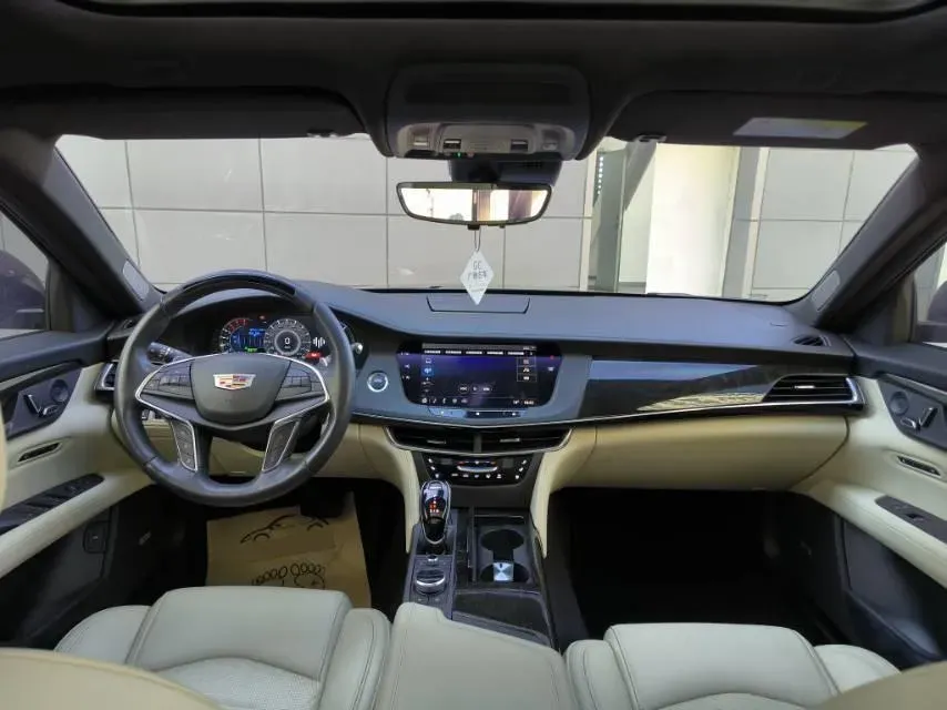 2022 Cadillac CT6 2.0T 237HP L4 10AT,autocango,china used car exporter,china ev exporter,chinese used car exporter,chinese used ev exporter