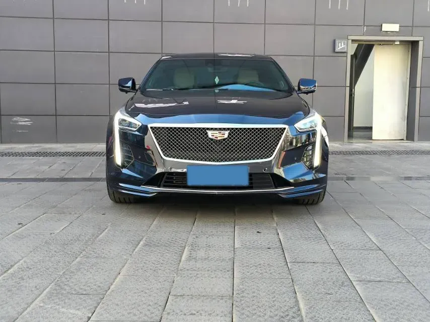 2022 Cadillac CT6 2.0T 237HP L4 10AT,autocango,china used car exporter,china ev exporter,chinese used car exporter,chinese used ev exporter
