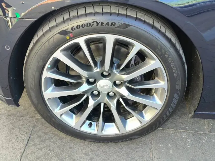 2022 Cadillac CT6 2.0T 237HP L4 10AT,autocango,china used car exporter,china ev exporter,chinese used car exporter,chinese used ev exporter