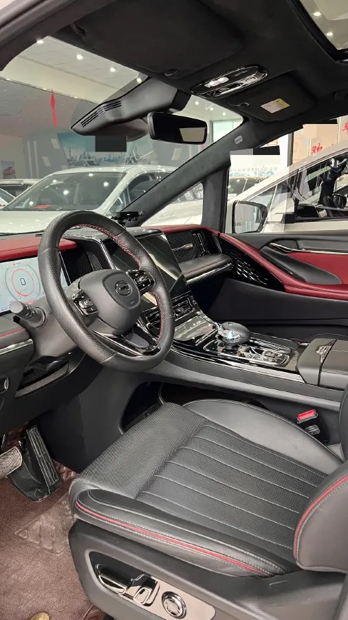 2023 GAC Trumpchi M8 2.0T 252HP L4 8AT,autocango,china used car exporter,china ev exporter,chinese used car exporter,chinese used ev exporter