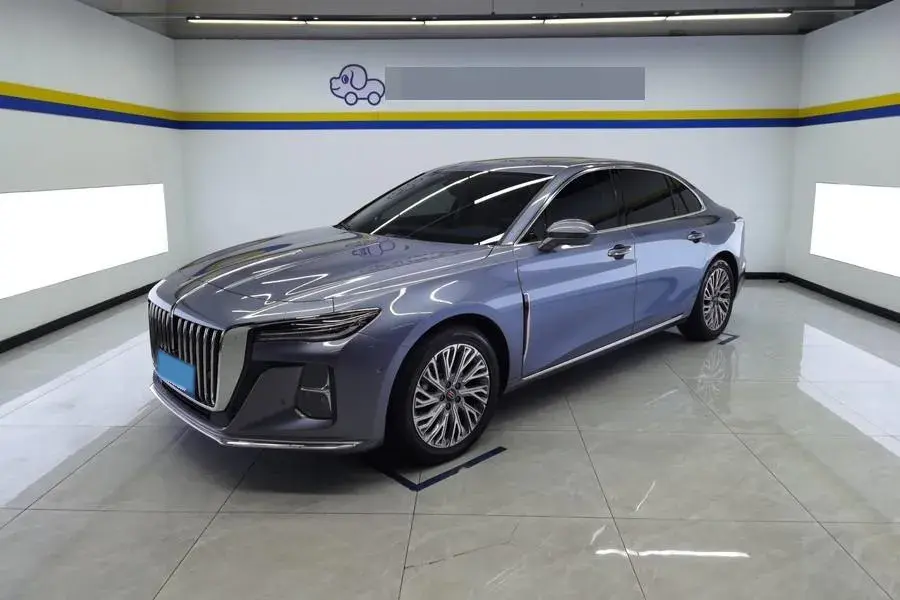 2023 HongQi H5 2.0T 224HP L4 8AT