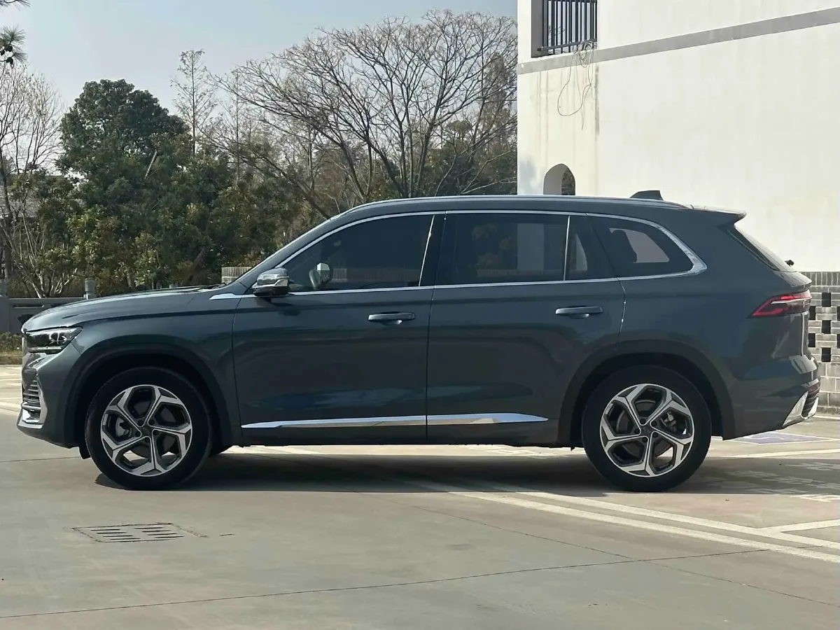 2021 Geely Monjaro 2.0T 218HP L4 7DCT,autocango,china used car exporter,china ev exporter,chinese used car exporter,chinese used ev exporter