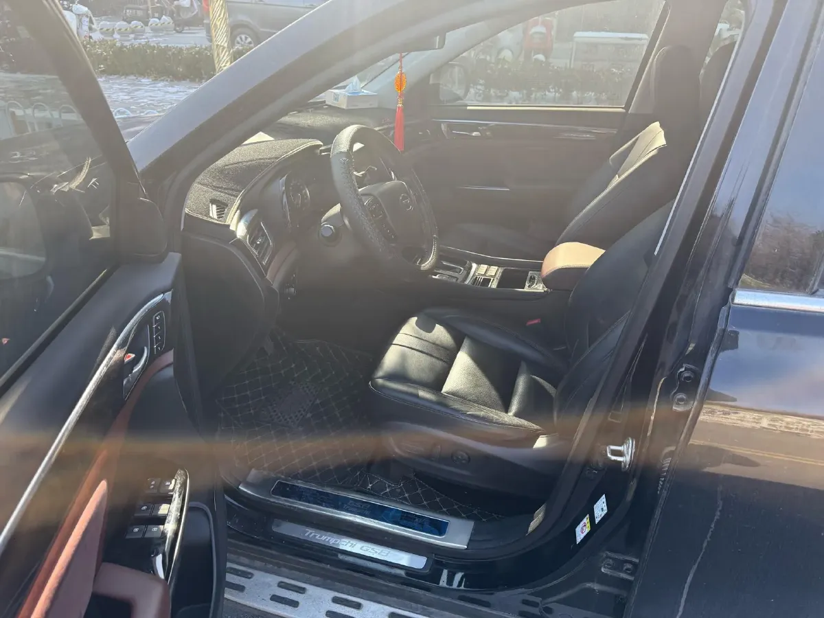 2017 GAC Trumpchi GS8 2.0T 201HP L4 6AT,autocango,china used car exporter,china ev exporter,chinese used car exporter,chinese used ev exporter