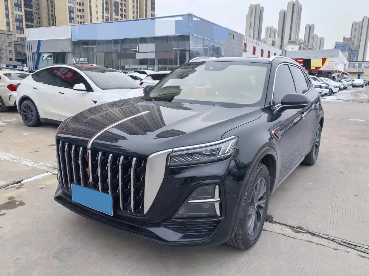 2023 HongQi HS5 2.0T 252HP L4 8AT