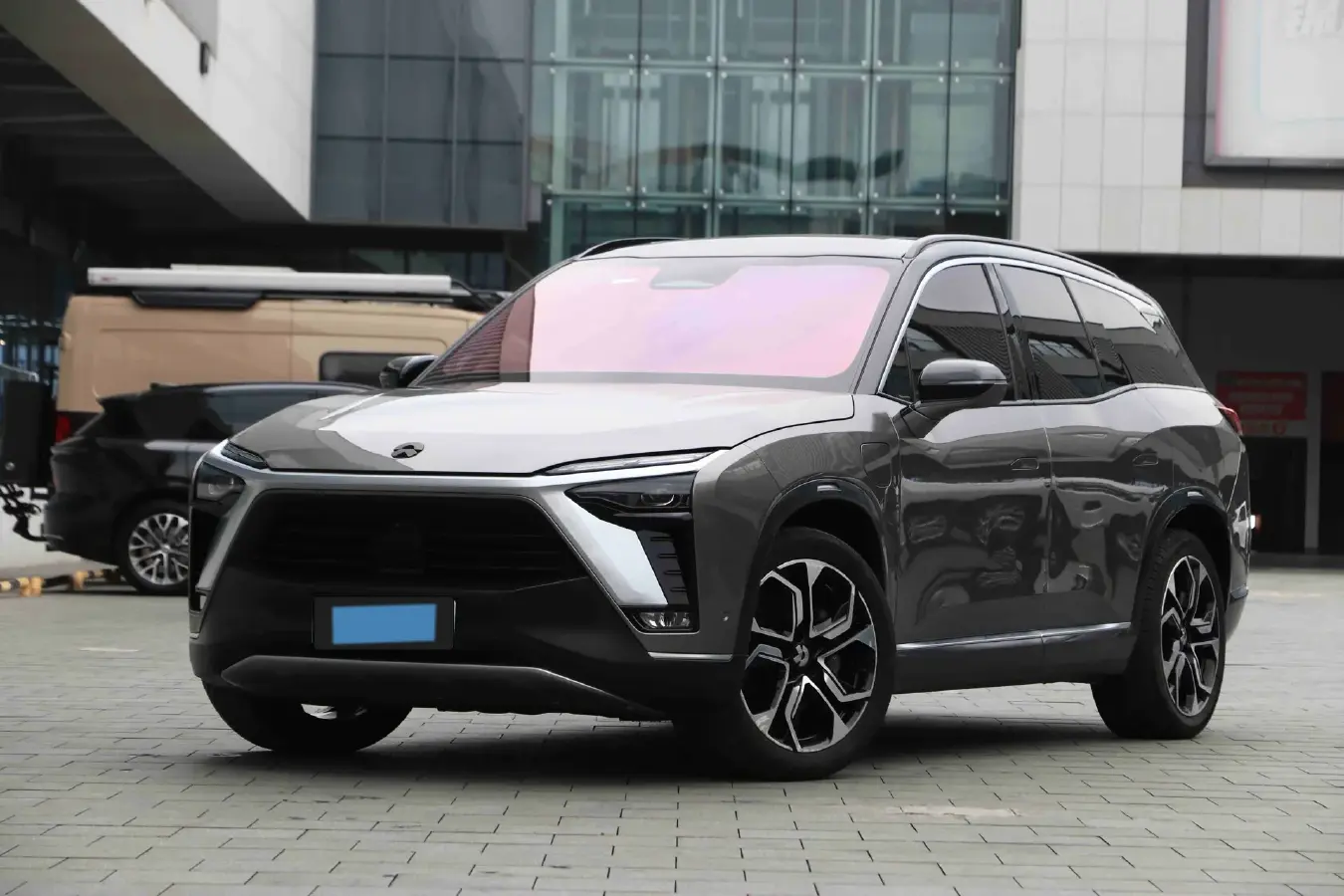 2020 NIO ES8 BEV 70KWH