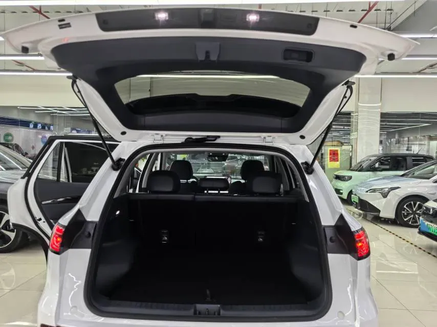 2024 LanDian E5 1.5L 110HP L4 E-CVT PHEV 17.52KWH,autocango,china used car exporter,china ev exporter,chinese used car exporter,chinese used ev exporter