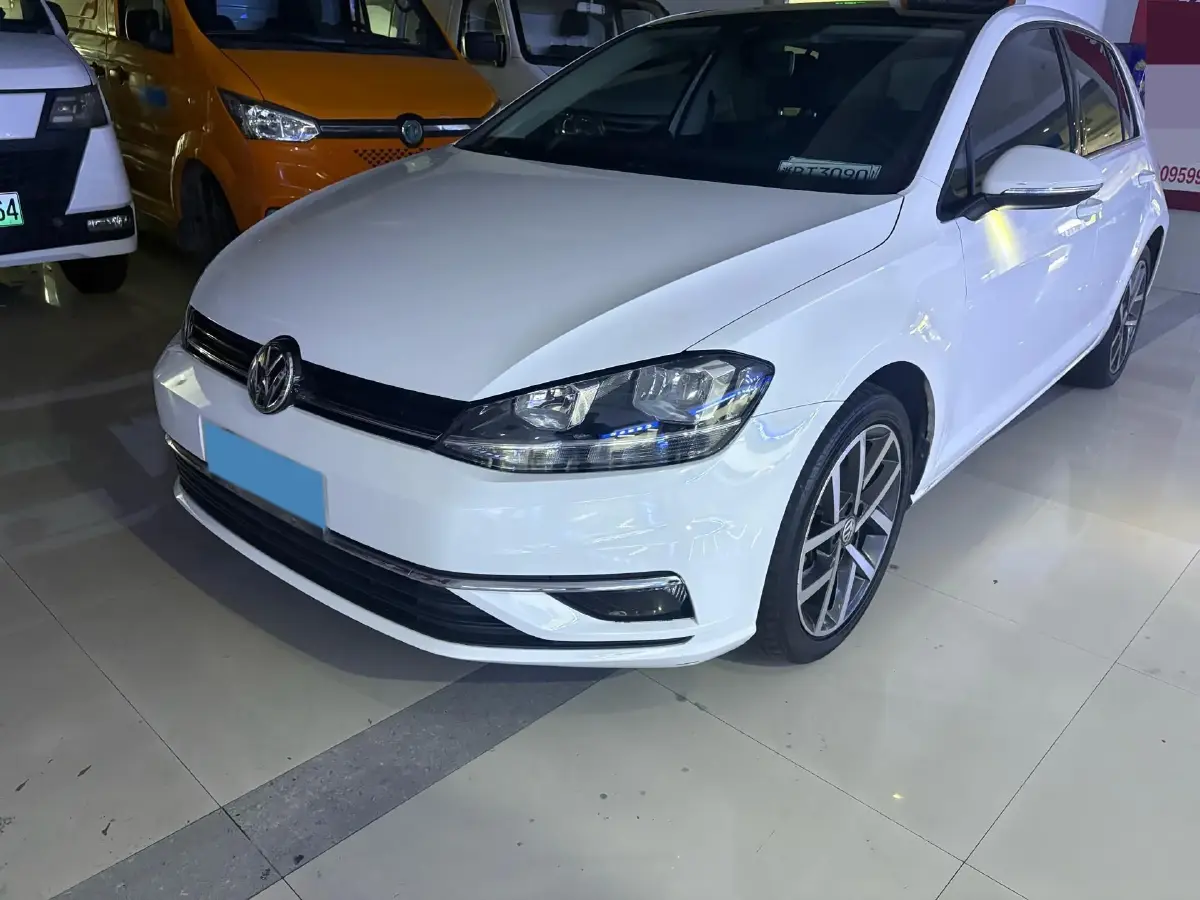 2020 Volkswagen Golf 1.4T 150HP L4 7DCT