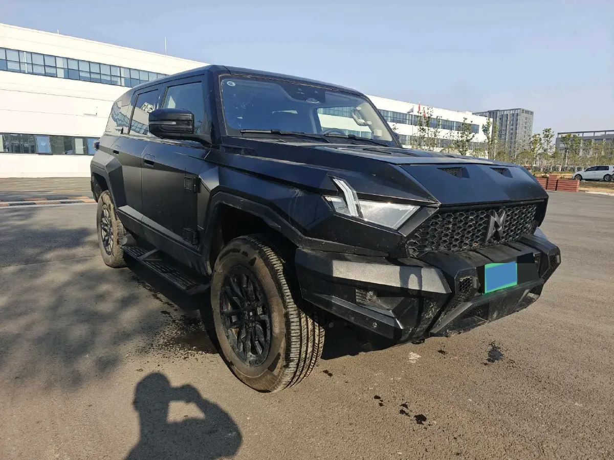 2023 M Hero 917 REEV 197HP 2AT REEV 65.8KWH,autocango,china used car exporter,china ev exporter,chinese used car exporter,chinese used ev exporter