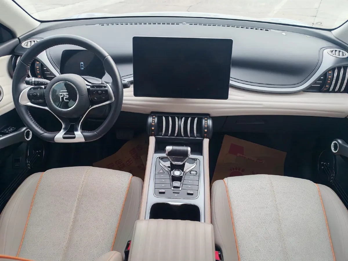 2024 ChangAn KuaYue KuaYueXing V7 EV BEV 50.38KWH,autocango,china used car exporter,china ev exporter,chinese used car exporter,chinese used ev exporter