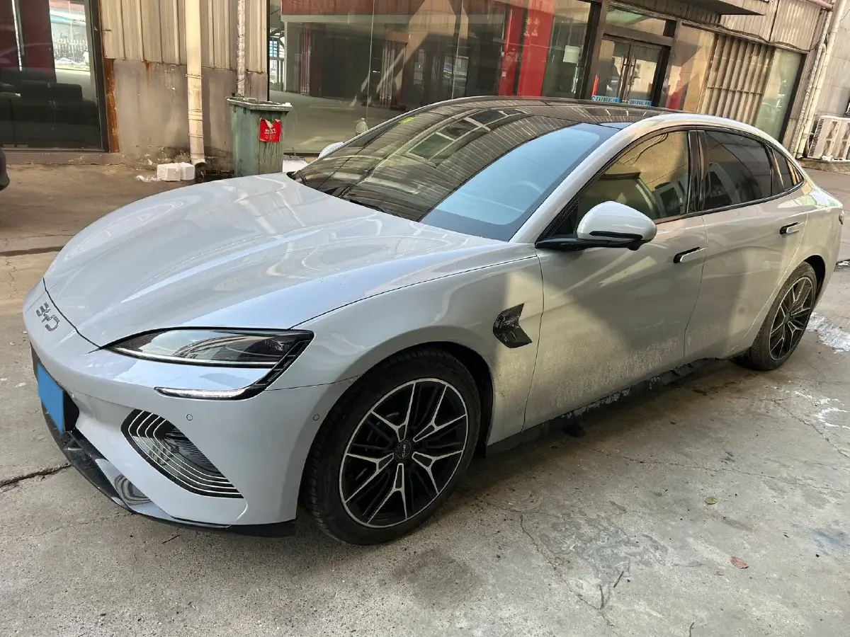 2025 BYD Seal BEV 80.64KWH